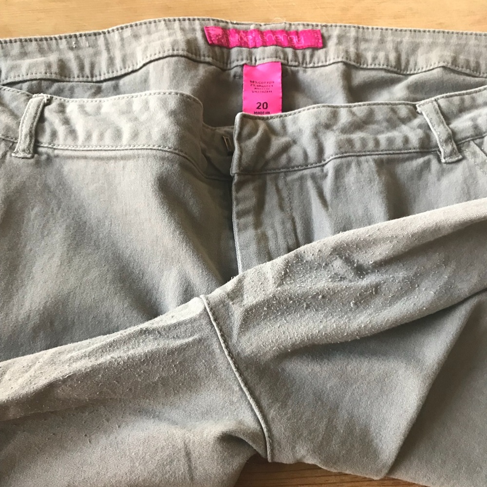 Plus size pants - Picture 5 of 8